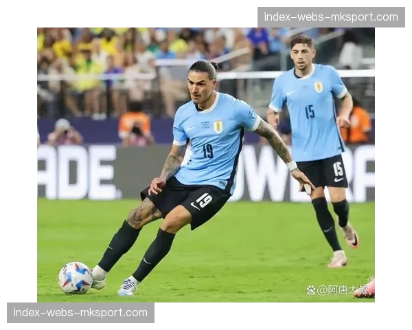 世界杯南美区预选赛：阿根廷1-0小胜乌拉圭，劳塔罗制胜球